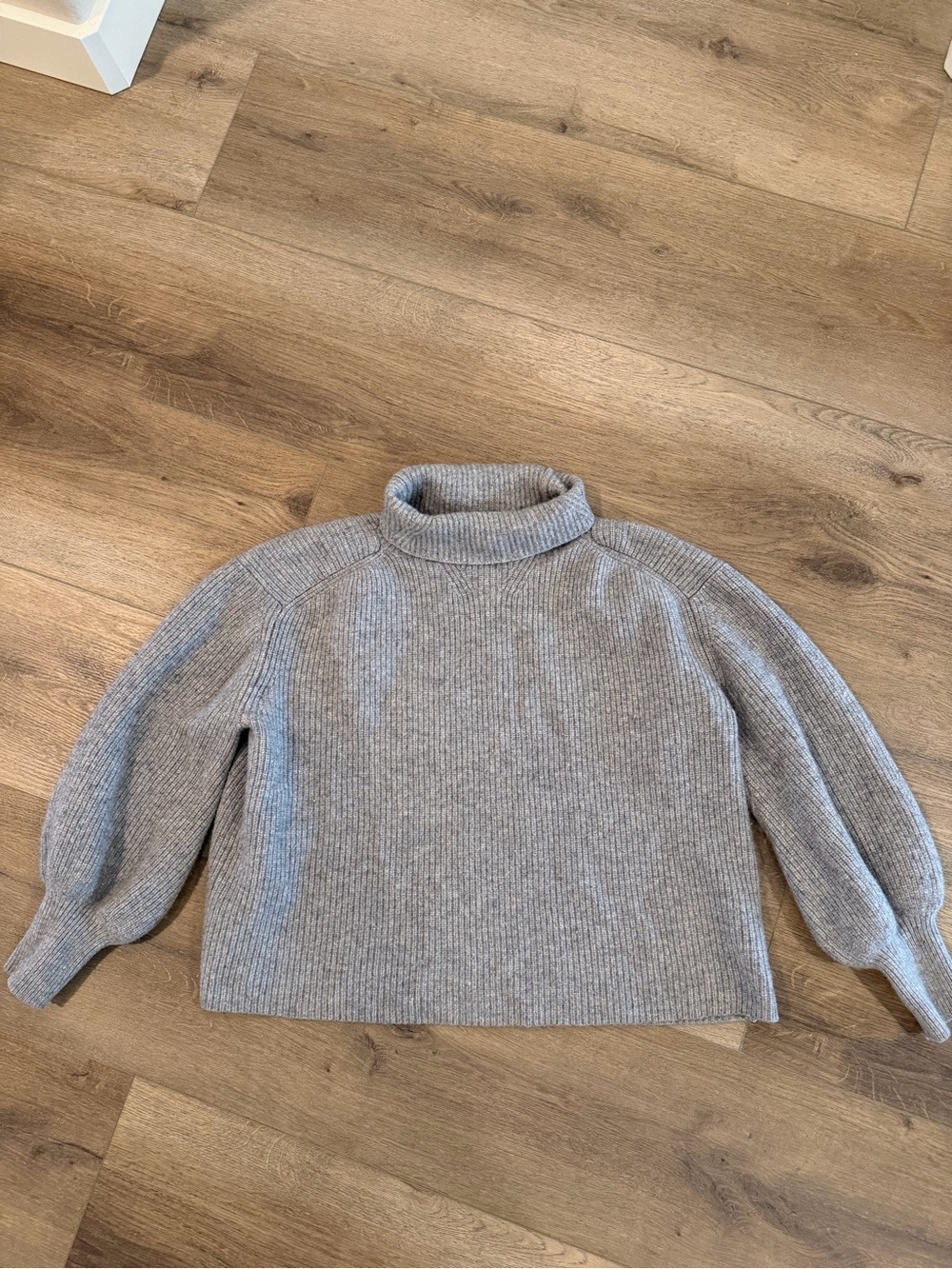 Nordstrom 70% Wool 30% Cashmere Luxury Natural Fibers Women’s Knit Sweat Large